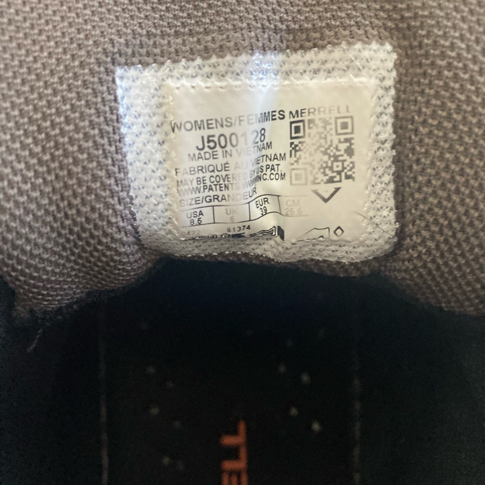SOLD Merrell Ontario 85 Waterproof Boots - Picture 6 of 6